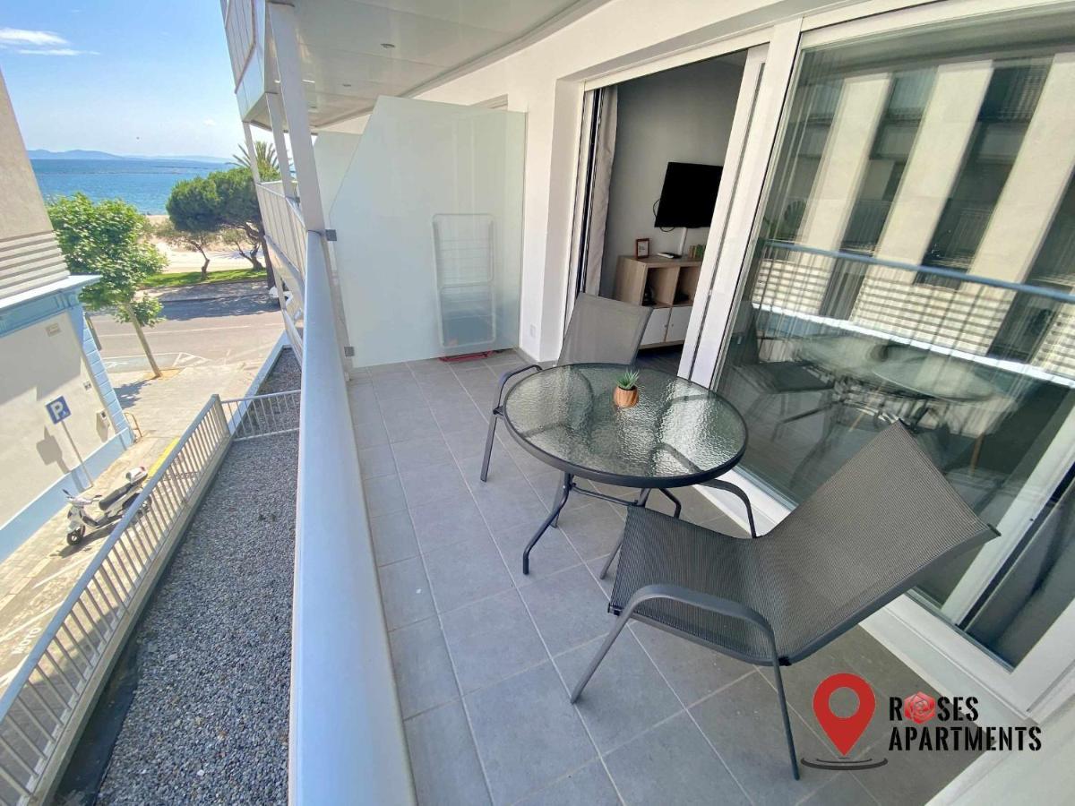 Roses Apartments Tropical Loft Vista Mar Lateral Esterno foto